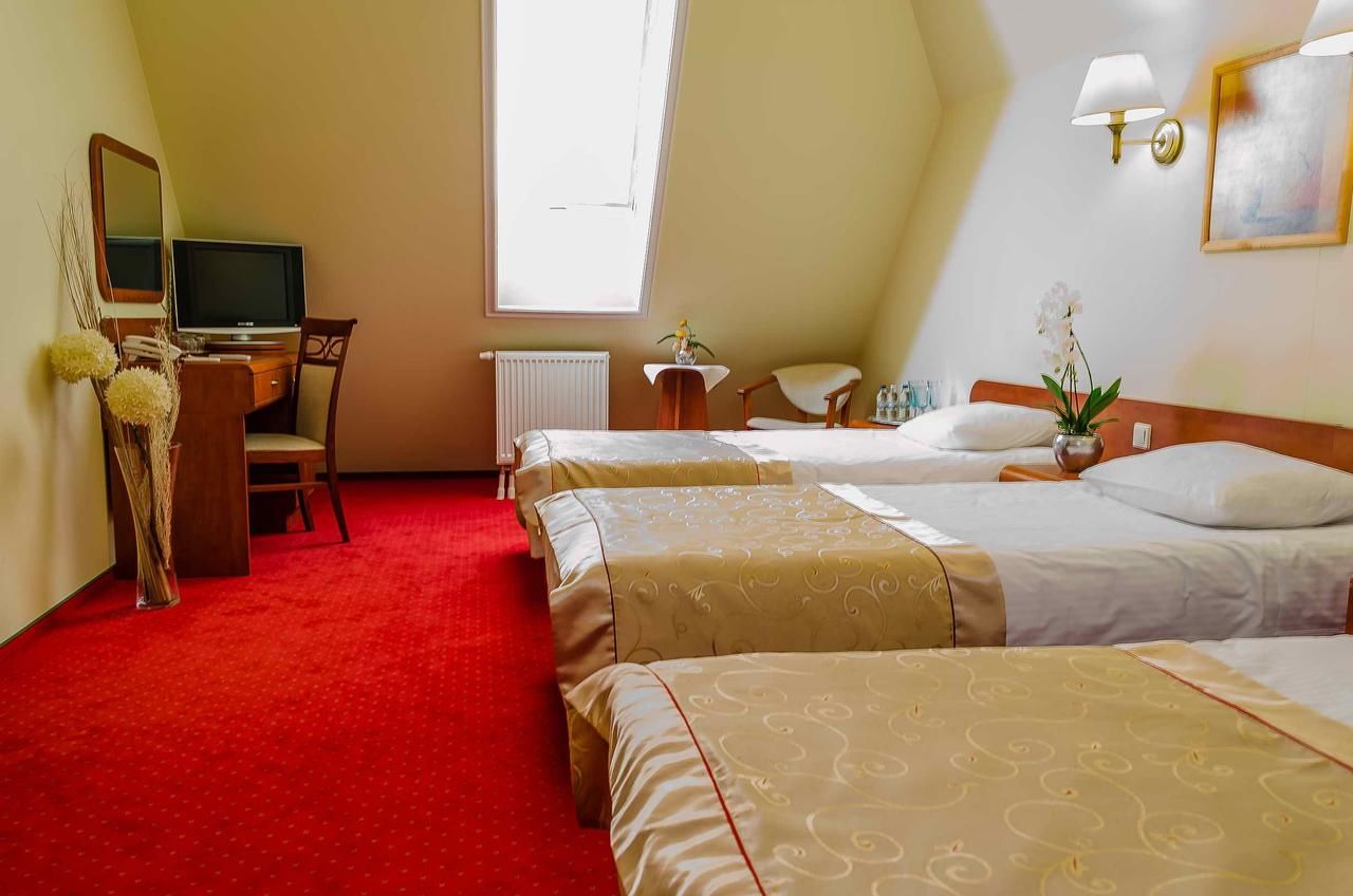 Отель Hotel Czardasz Spa & Wellness Плоцк-31
